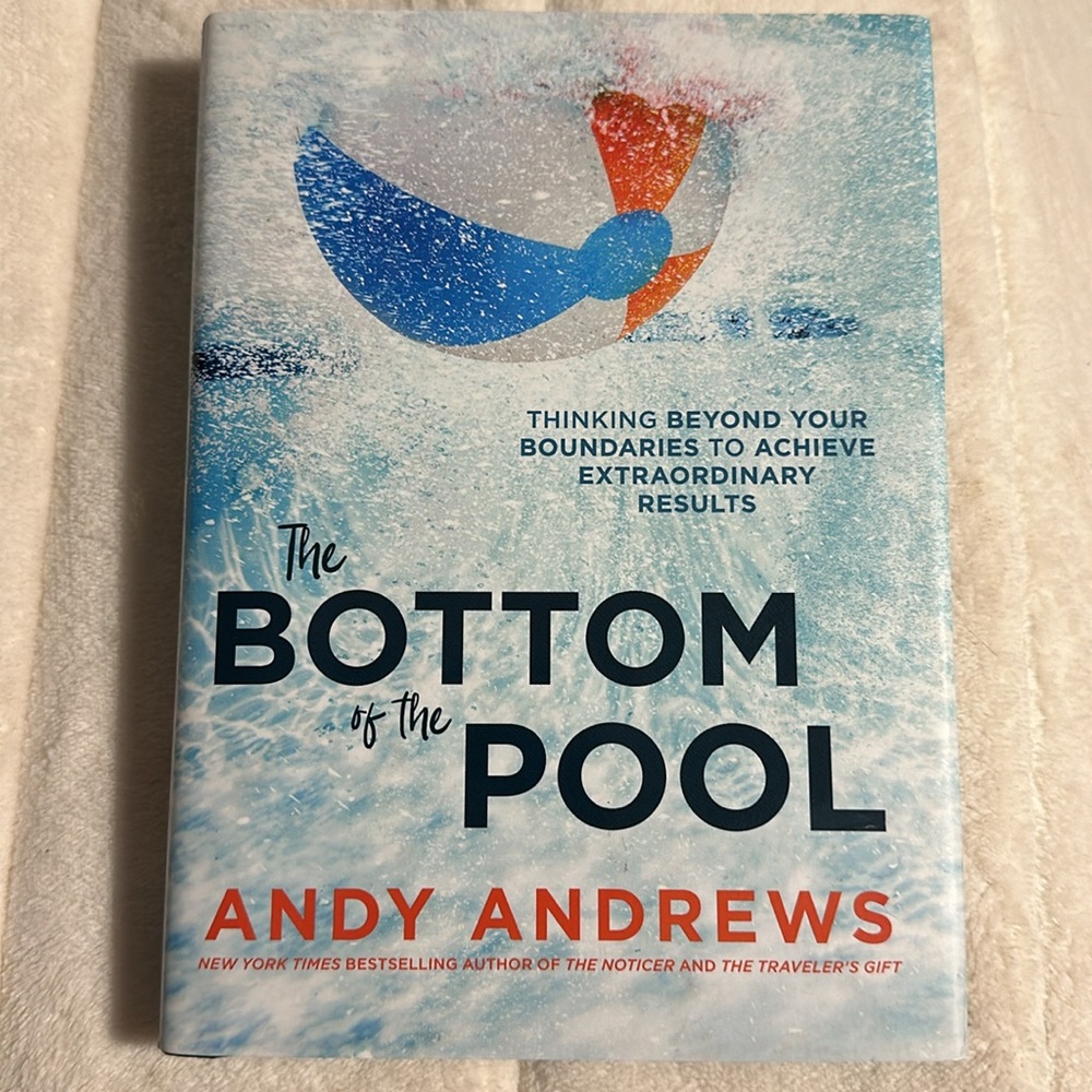⭐️2/$12⭐️Business. The bottom of the pool